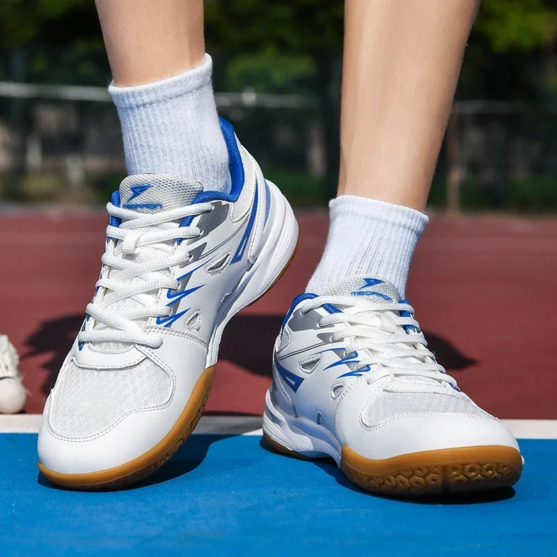 Sepatu voli profesional pria w - Badminton Footwork ulasan dan harga